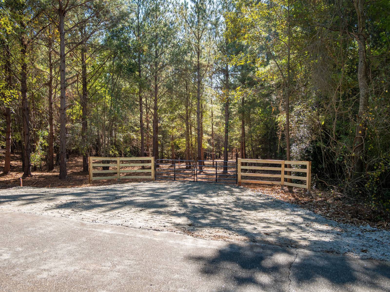 Photo 1 of 16 of land for sale at 00 Summit Drive #1, Liberty, SC 29657