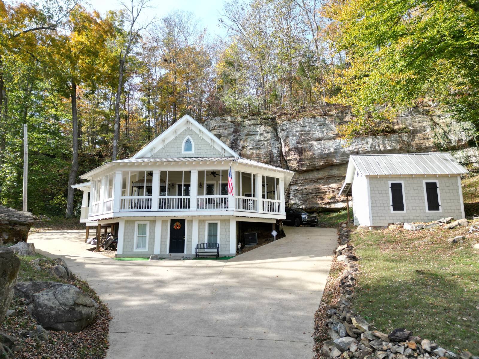 201 Shady Cliff Road