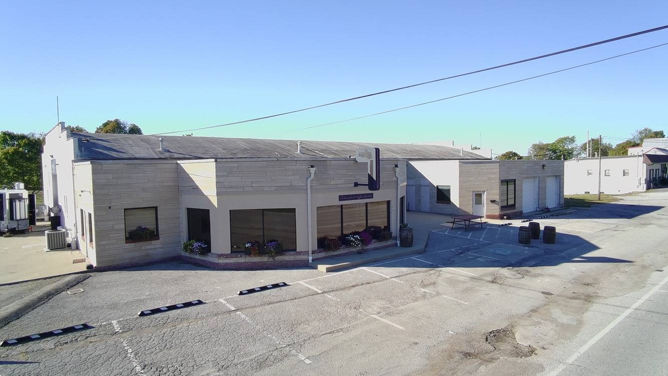 240 Lebanon Hill