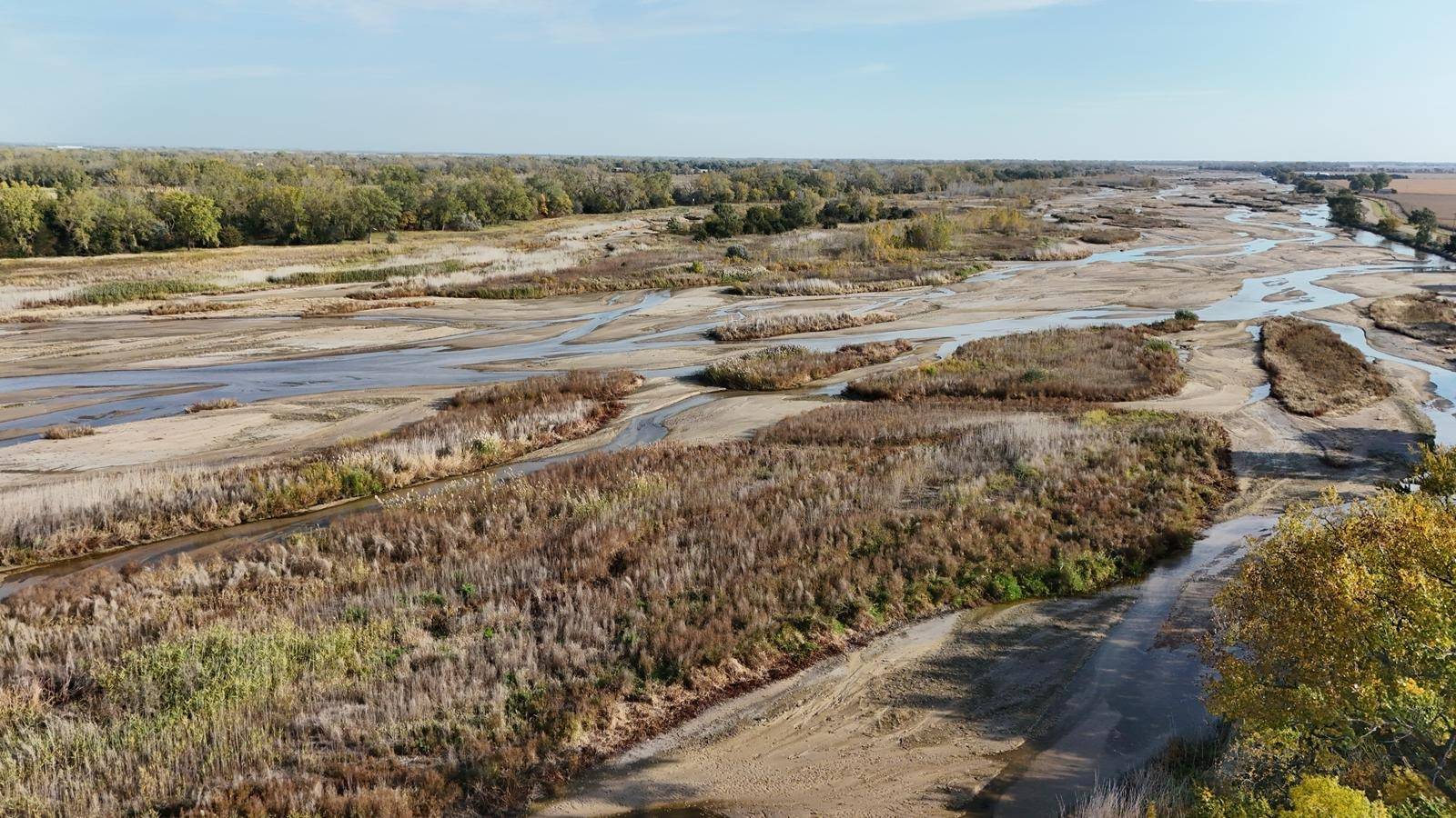23.9 acres in Buffalo County, NE: hunting land for sale near Gibbon, NE