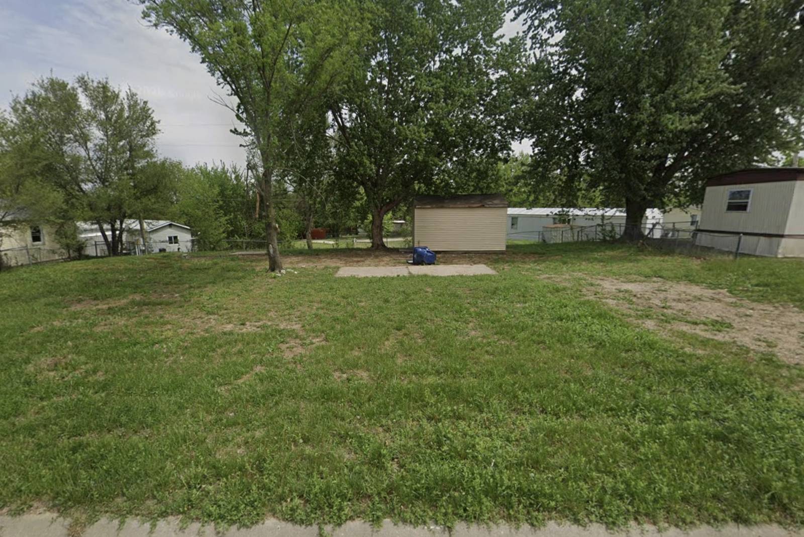 Photo 1 of 1 of land for sale at 816 Robert St, Junction City, KS 66441