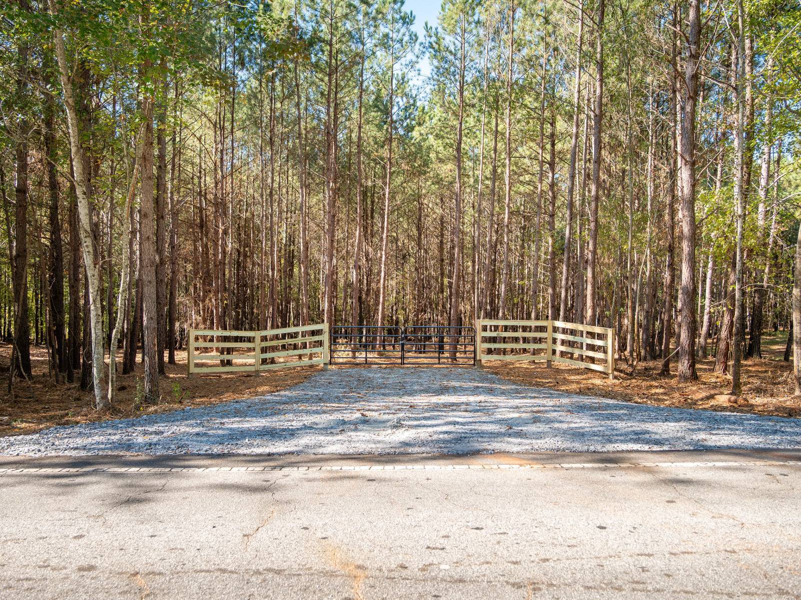 Photo 1 of 16 of land for sale at 00 Summit Drive #3, Liberty, SC 29657