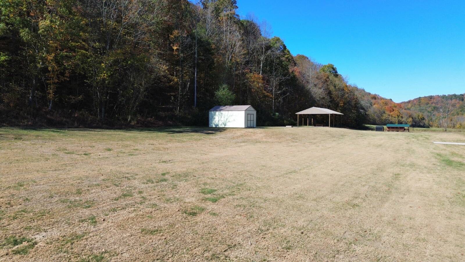 Photo 4 of 14 of land for sale at 700 Potters Creek Road, Burkesville, KY 42717